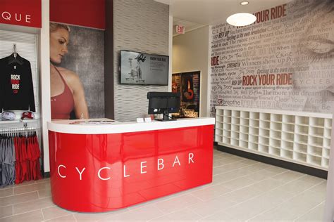 Start your Monday with a big smile and a great Cyclebar Wyckoff class Tomorrow we have the following 530AM w Michelle 730AM w Gabi 930AM w Spain (Black eyed peas, Bruce and Zhu) 430PM w. . Cyclebar wyckoff